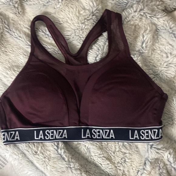 LA SENZA SPORTS BRA - Picture 1 of 1